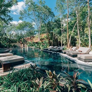 https://hotel-bardo.tulum-hotels.net