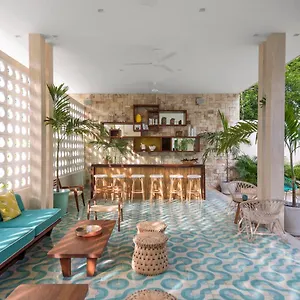 hotel-tiki-tiki.allrivieramayahotels.com/